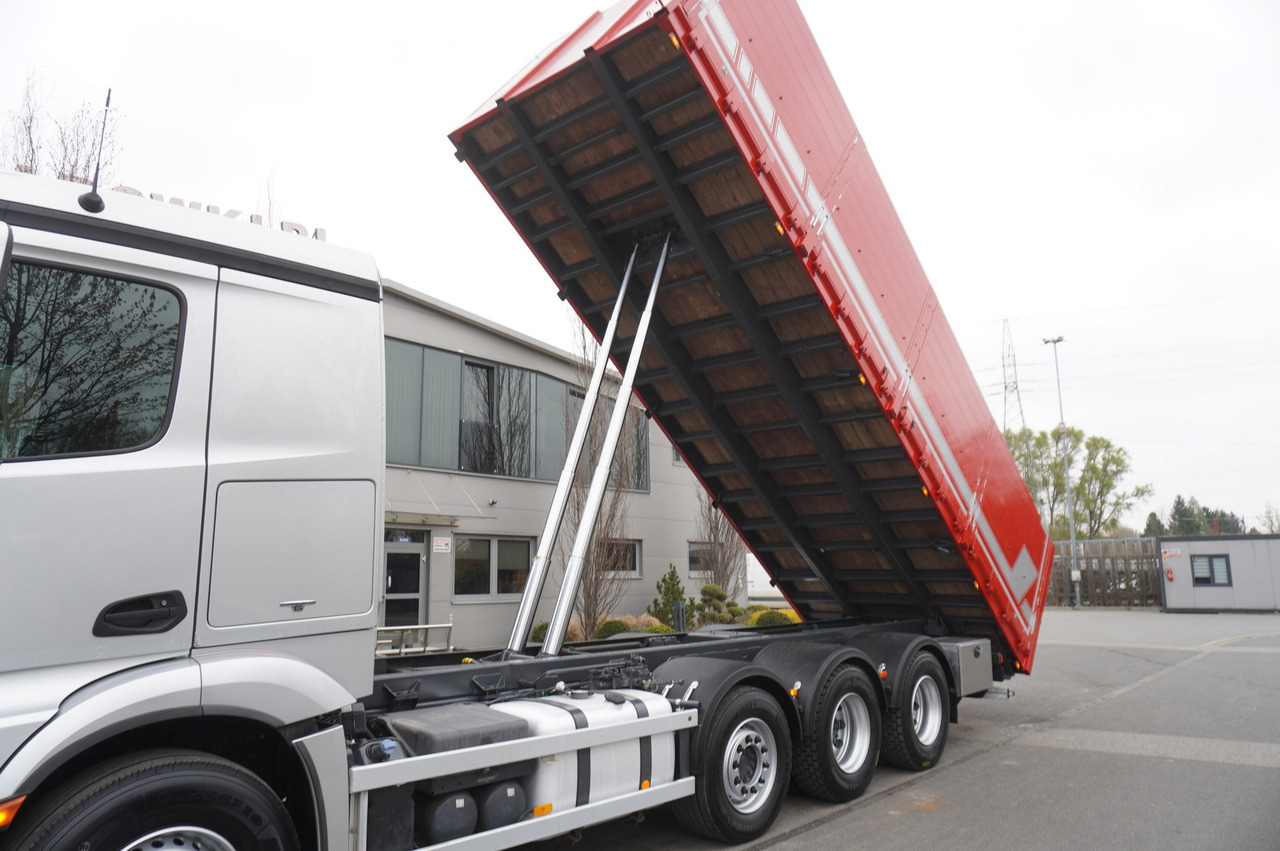 Planbil MERCEDES-BENZ Actros 3563 8x4 / Tipper for grain 20 t load capacity: bilde 15