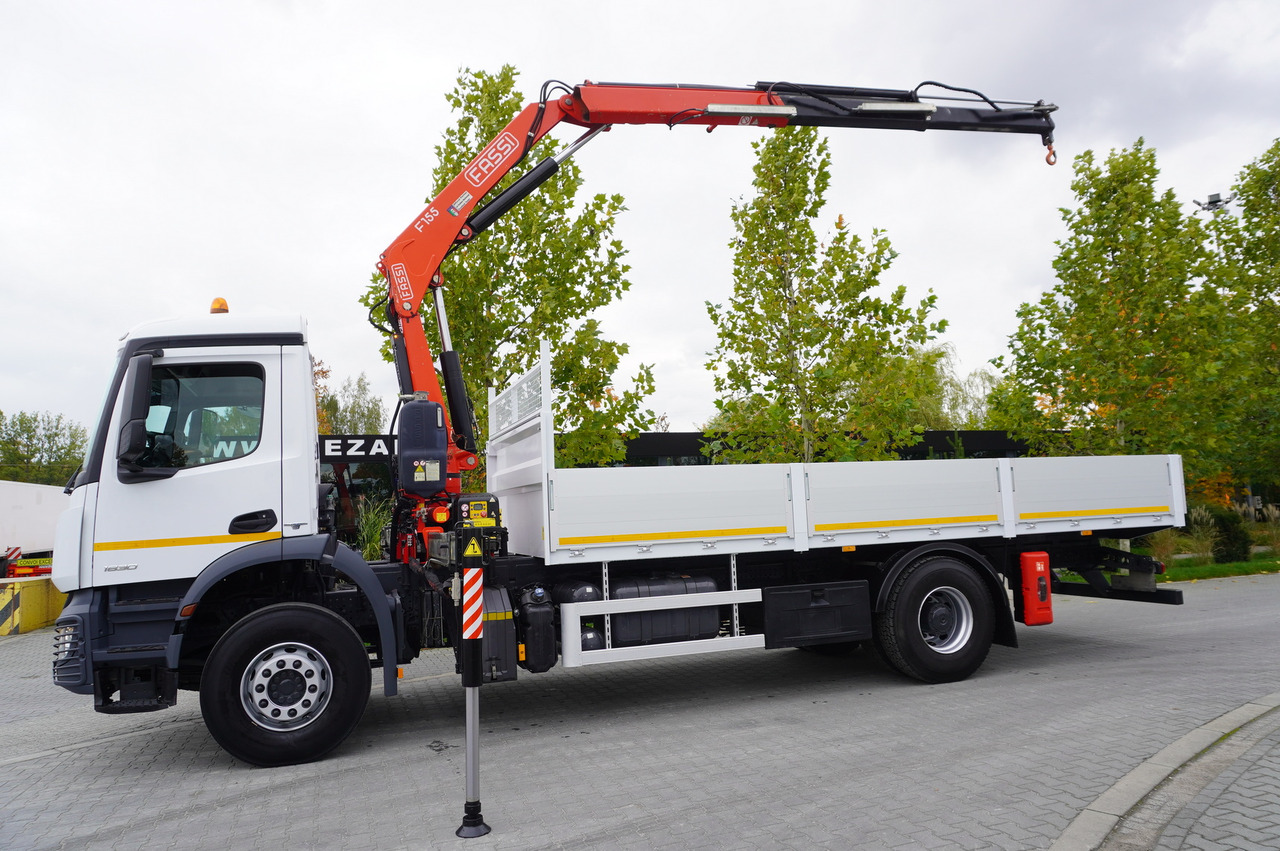 MERCEDES-BENZ Arocs 1830 / Flatbed 16 EPAL / HDS Fassi 155 / Reach 8 m / Load capacity 6160 kg - Kranbil: bilde 5 MERCEDES-BENZ Arocs 1830 / Flatbed 16 EPAL / HDS Fassi 155 / Reach 8 m / Load capacity 6160 kg - Kranbil: bilde 5
