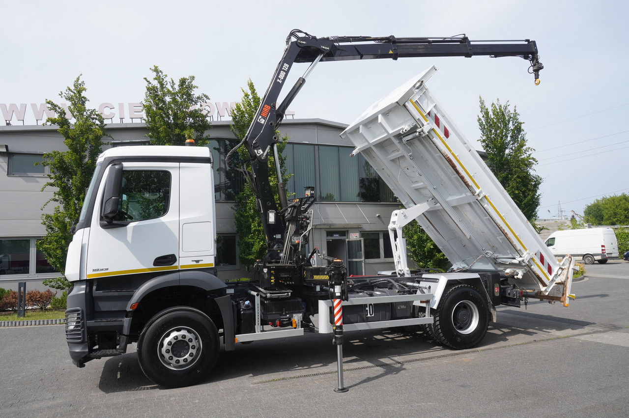 MERCEDES-BENZ Arocs 1833 / 87,000 km!!! / Hds HIAB X-DUO 128 B-2 / three-sided tipper - Planbil, Kranbil: bilde 4 MERCEDES-BENZ Arocs 1833 / 87,000 km!!! / Hds HIAB X-DUO 128 B-2 / three-sided tipper - Planbil, Kranbil: bilde 4