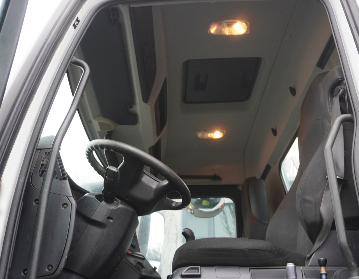 Kranbil MERCEDES-BENZ Arocs 2636 6x4 / 2-way tipper / Fassi F135A.0.23 / remote control / Rotator: bilde 18