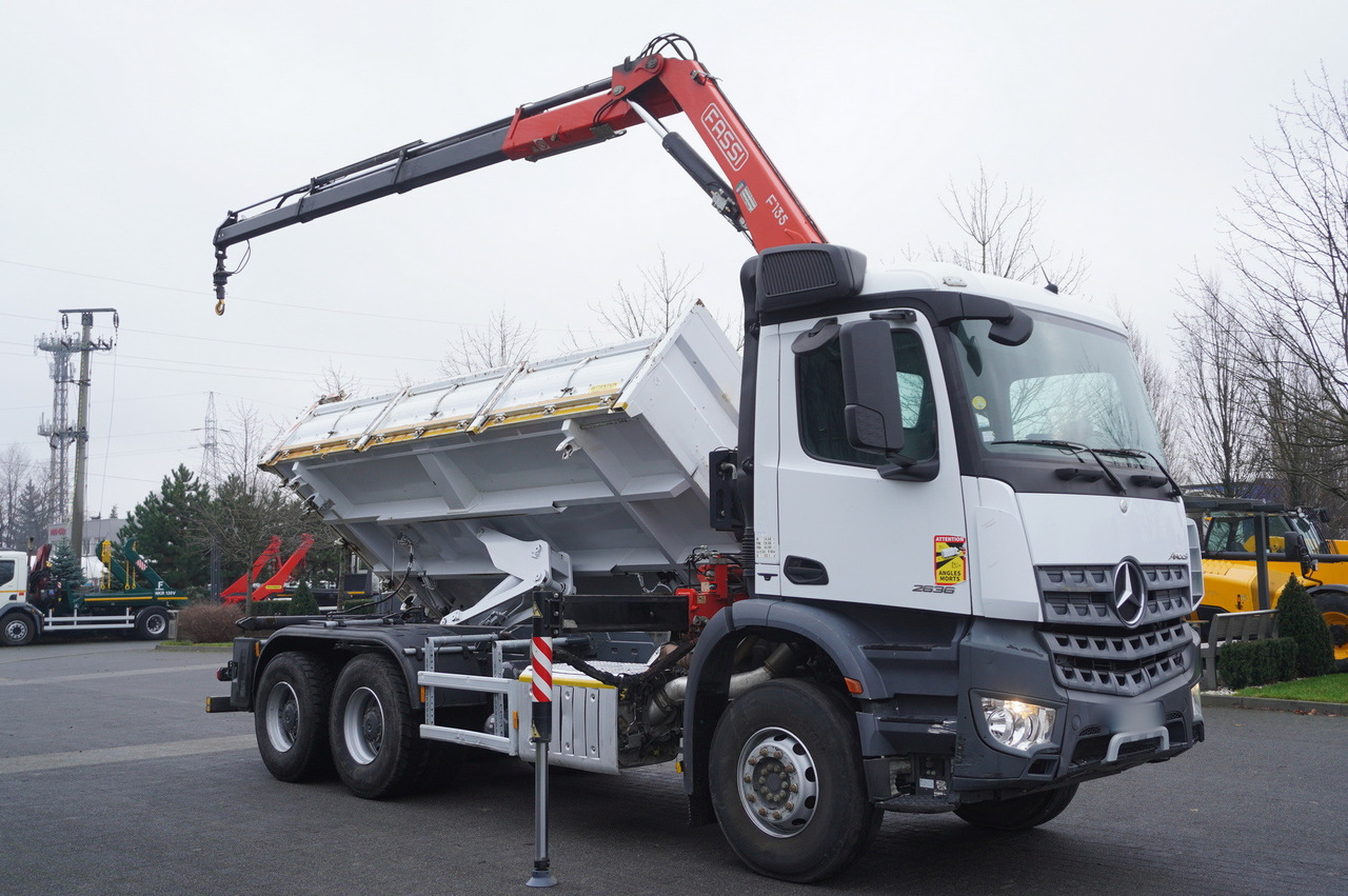 Kranbil MERCEDES-BENZ Arocs 2636 6x4 / 2-way tipper / Fassi F135A.0.23 / remote control / Rotator: bilde 11