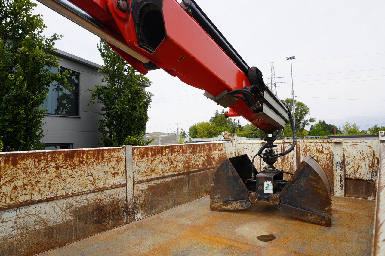 Kranbil MERCEDES-BENZ Arocs 2636 / 6x4 / HDS Fassi / 3-Way Tipper / Bortmatic: bilde 19