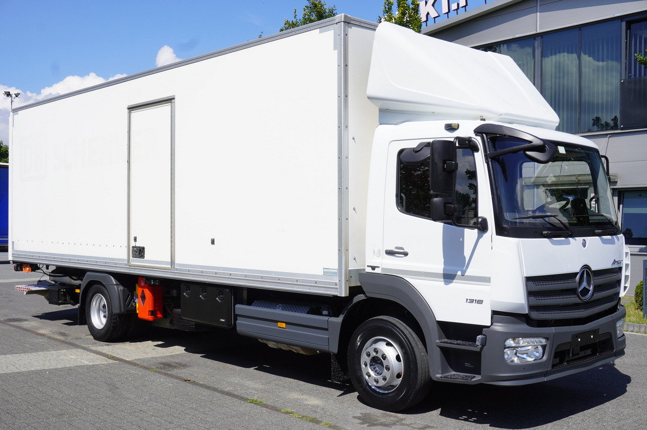 MERCEDES-BENZ Atego 1318 E6 / 20 pallet container / lift / 90 thousand km !!! - Skapbil: bilde 1 MERCEDES-BENZ Atego 1318 E6 / 20 pallet container / lift / 90 thousand km !!! - Skapbil: bilde 1