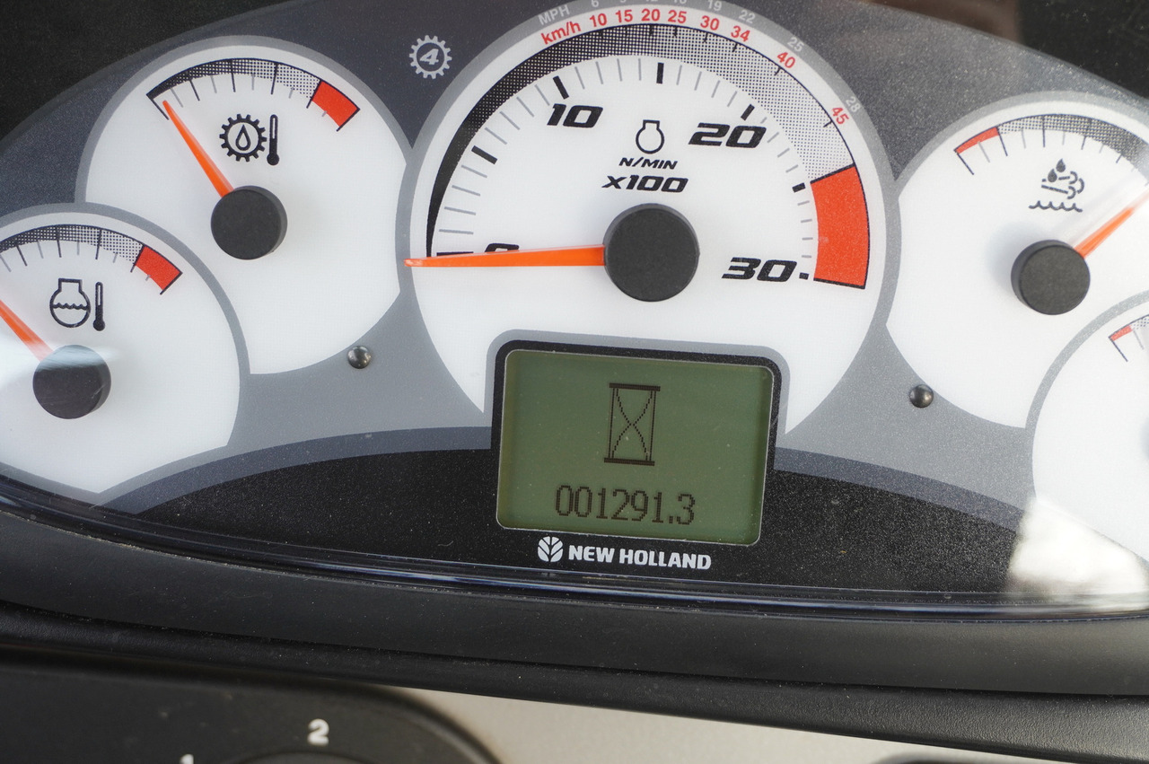 NEW HOLLAND B 115 C backhoe loader / 1000 MTH ! / 2021 - Traktorgraver: bilde 2 NEW HOLLAND B 115 C backhoe loader / 1000 MTH ! / 2021 - Traktorgraver: bilde 2