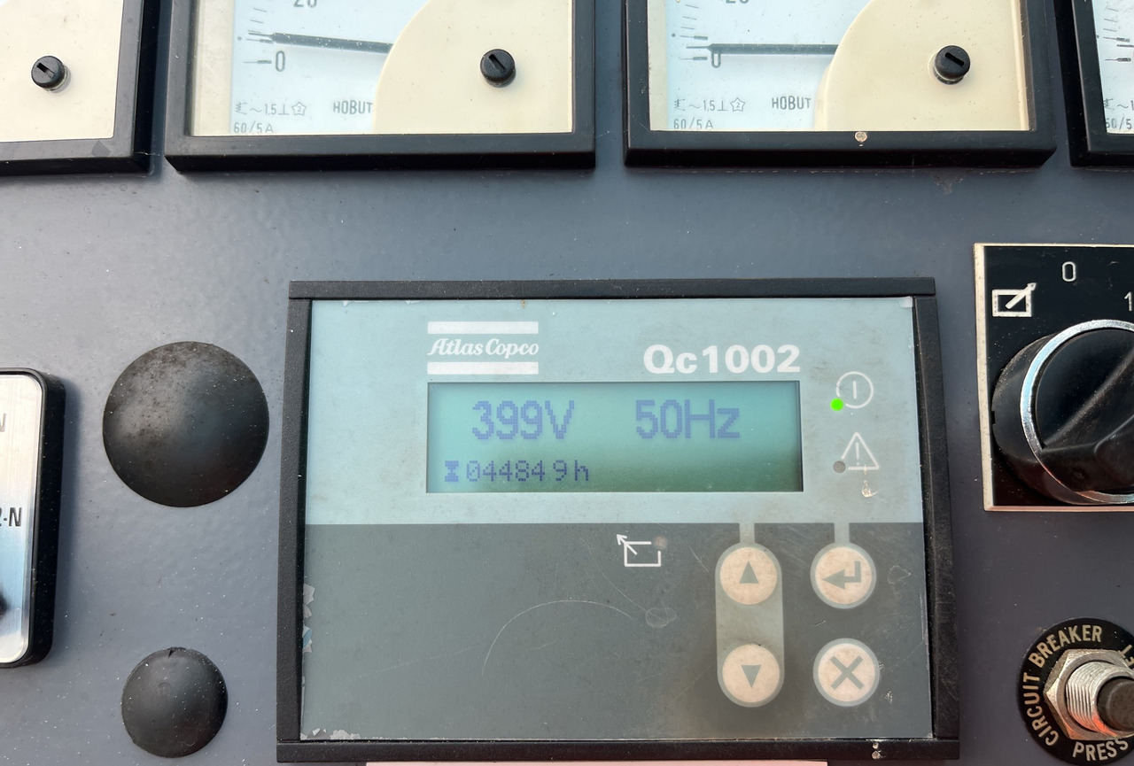 POTAIN IGO32 Tri/A Mobile self-erecting tower crane / 4400 MTH! - Mobilkran: bilde 2 POTAIN IGO32 Tri/A Mobile self-erecting tower crane / 4400 MTH! - Mobilkran: bilde 2