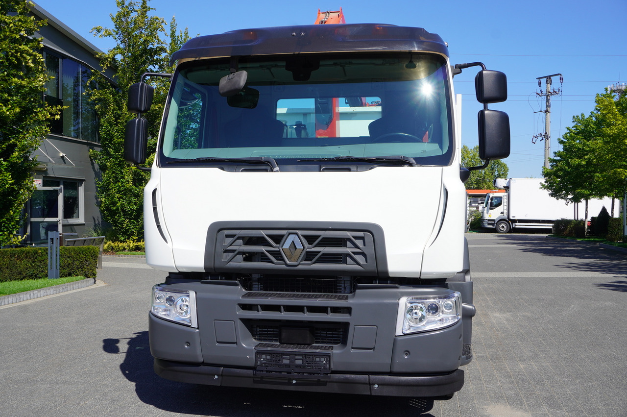 RENAULT C280 DTI 8 / FASSI crane 5.6 T / range 8 m / Flatbed 15 EPAL - Planbil, Kranbil: bilde 5 RENAULT C280 DTI 8 / FASSI crane 5.6 T / range 8 m / Flatbed 15 EPAL - Planbil, Kranbil: bilde 5