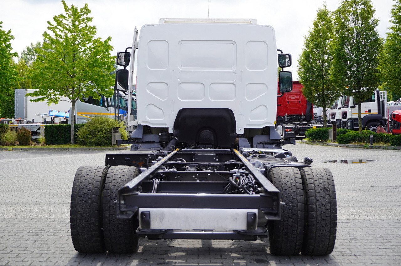 RENAULT D12 / Chassis 5.6 m / Differential lock / 160 tho. km - Chassis lastebil: bilde 4 RENAULT D12 / Chassis 5.6 m / Differential lock / 160 tho. km - Chassis lastebil: bilde 4