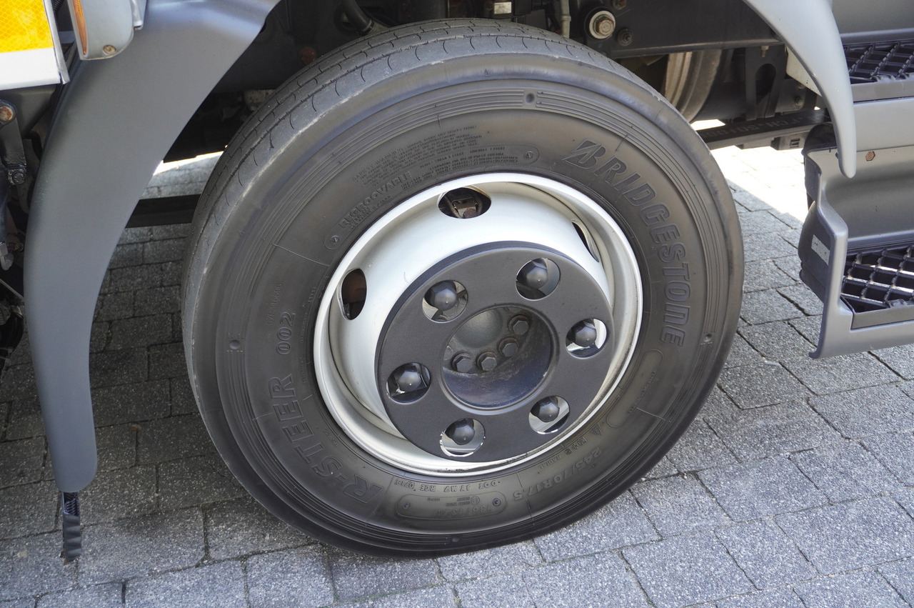 Transporter lastebil RENAULT D12 / New galvanized tow truck superstructure / 2025 / length 840 cm: bilde 17