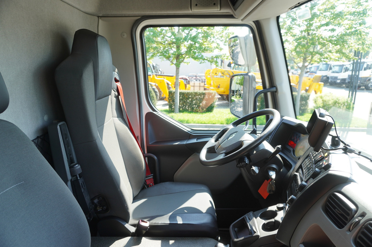 Transporter lastebil RENAULT D12 / New galvanized tow truck superstructure / 2025 / length 840 cm: bilde 28