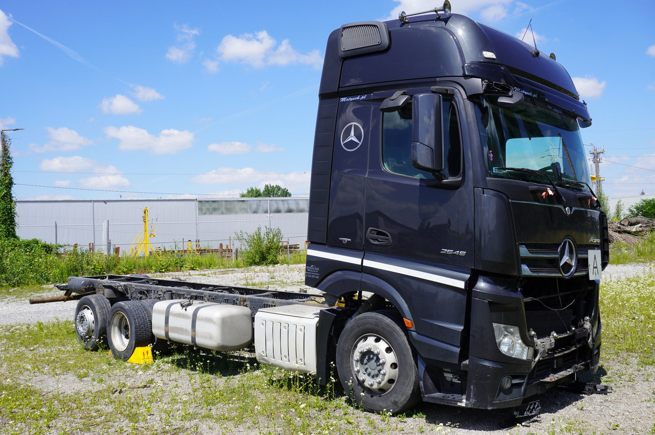 MERCEDES-BENZ Actros 2545 GIGA / without engine - Reservedeler: bilde 1 MERCEDES-BENZ Actros 2545 GIGA / without engine - Reservedeler: bilde 1