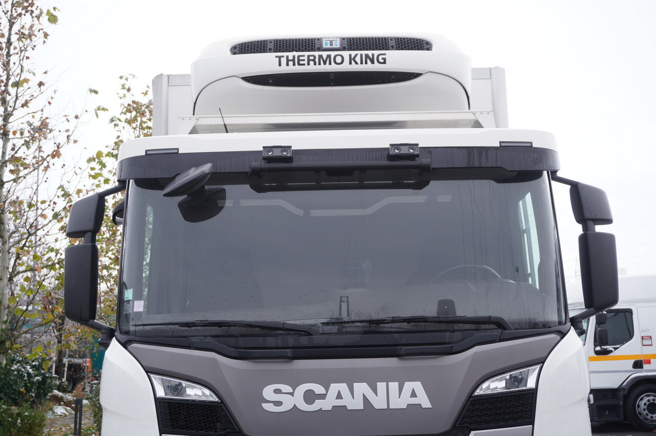Lastebil med kjøl SCANIA P280 4x2 E6 / Lamberet 16 EPAL refrigerator / Multitemperature / Thermoking T-800R / 3 units: bilde 19 Lastebil med kjøl SCANIA P280 4x2 E6 / Lamberet 16 EPAL refrigerator / Multitemperature / Thermoking T-800R / 3 units: bilde 19