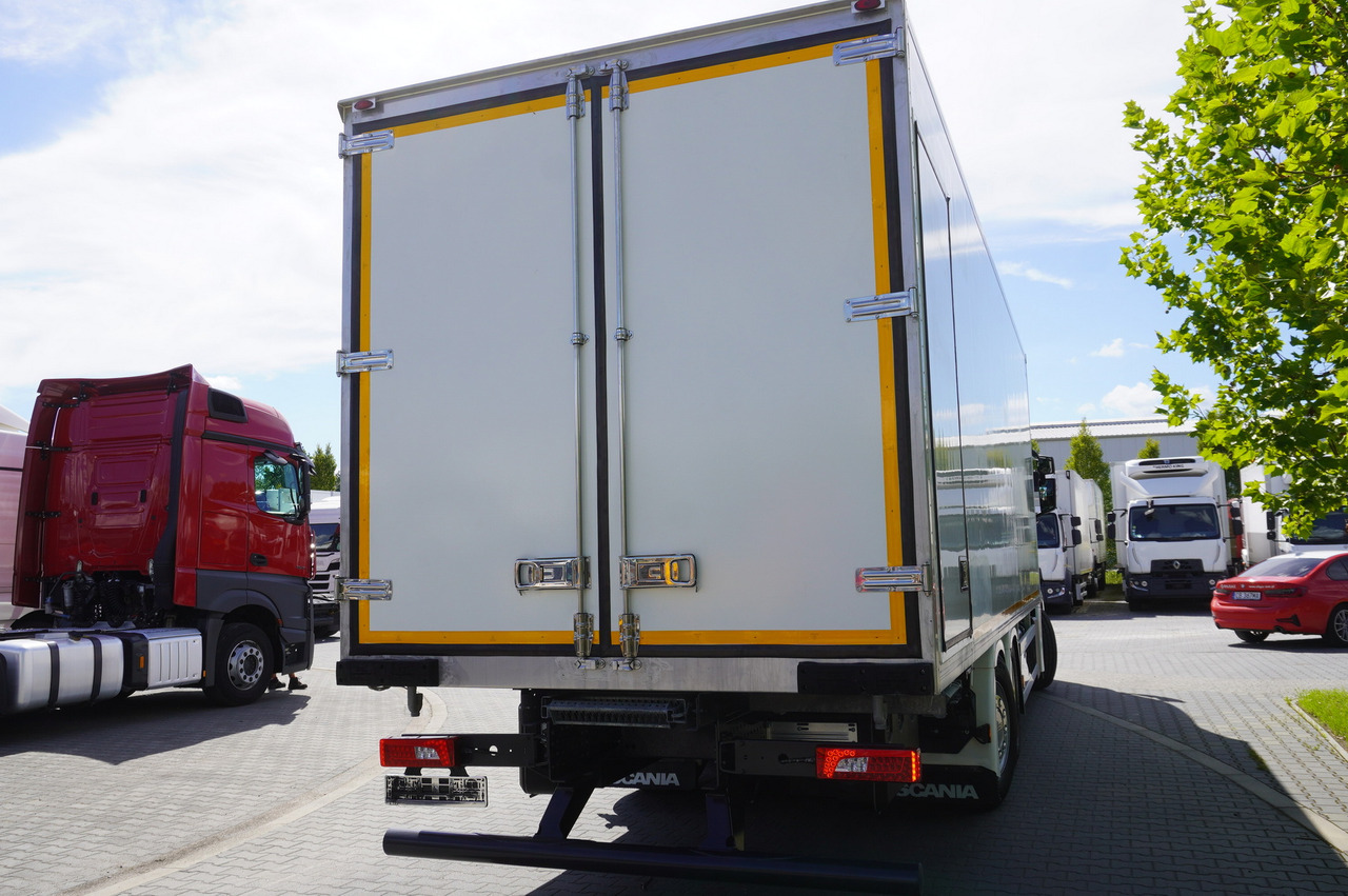 SCANIA R500 / Lecapitaine refrigerator 20 EPAL / Carrier Supra 950 / Steered 3rd axle - Lastebil med kjøl: bilde 4 SCANIA R500 / Lecapitaine refrigerator 20 EPAL / Carrier Supra 950 / Steered 3rd axle - Lastebil med kjøl: bilde 4