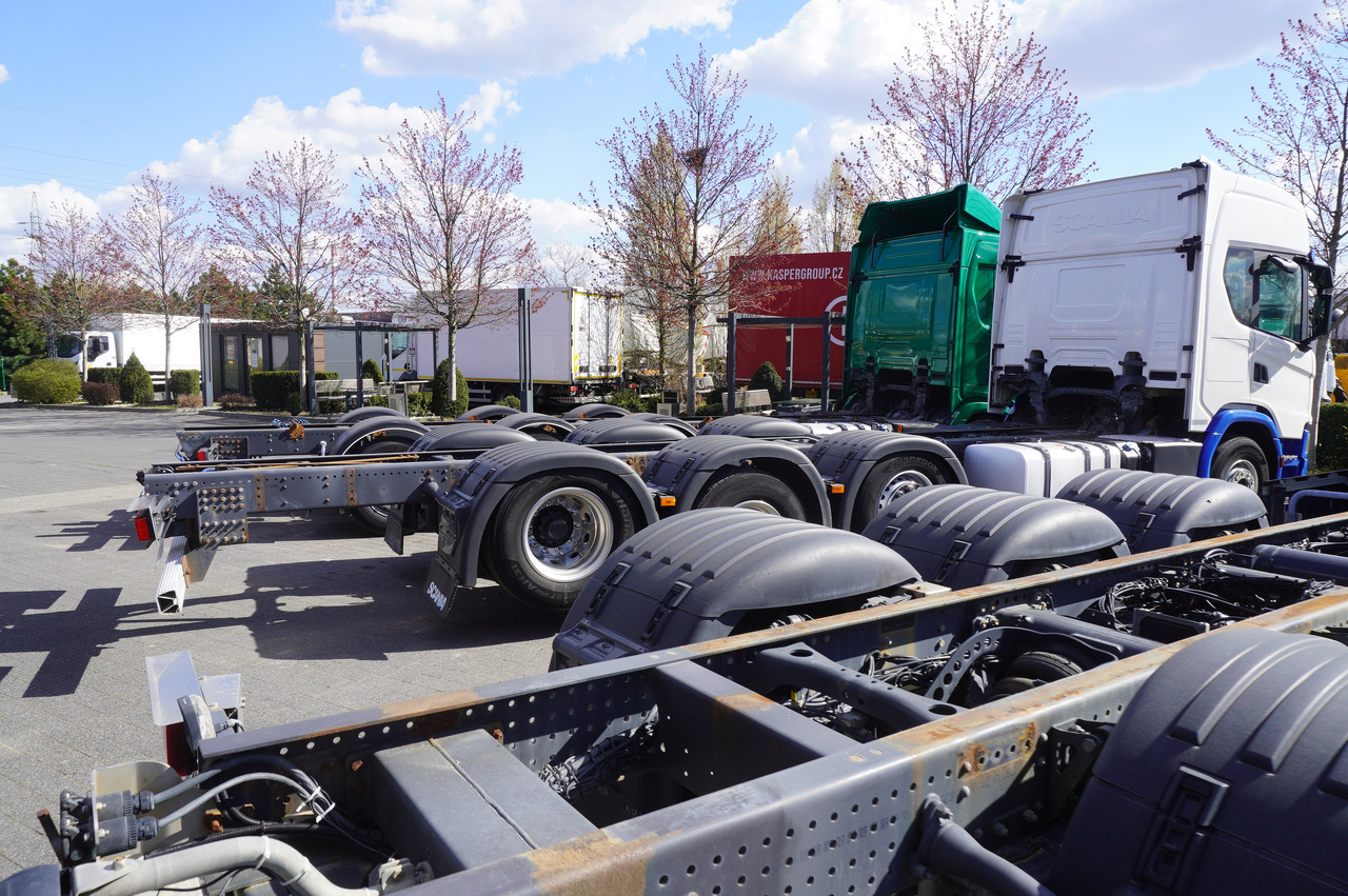 Chassis lastebil SCANIA R650 V8 / 650 HP/ frame 8.8 m / steered 4th axis / 20 units: bilde 7 Chassis lastebil SCANIA R650 V8 / 650 HP/ frame 8.8 m / steered 4th axis / 20 units: bilde 7