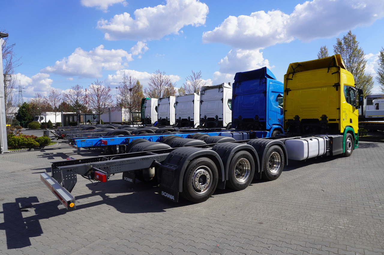 SCANIA R650 V8 / 650 HP/ frame 8.8 m / steered 4th axis / 20 units - Kranbil: bilde 2 SCANIA R650 V8 / 650 HP/ frame 8.8 m / steered 4th axis / 20 units - Kranbil: bilde 2