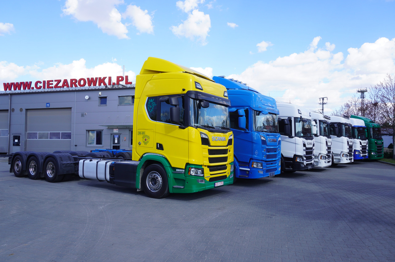 SCANIA R650 V8 / 650 HP/ frame 8.8 m / steered 4th axis / 20 units - Kranbil: bilde 1 SCANIA R650 V8 / 650 HP/ frame 8.8 m / steered 4th axis / 20 units - Kranbil: bilde 1
