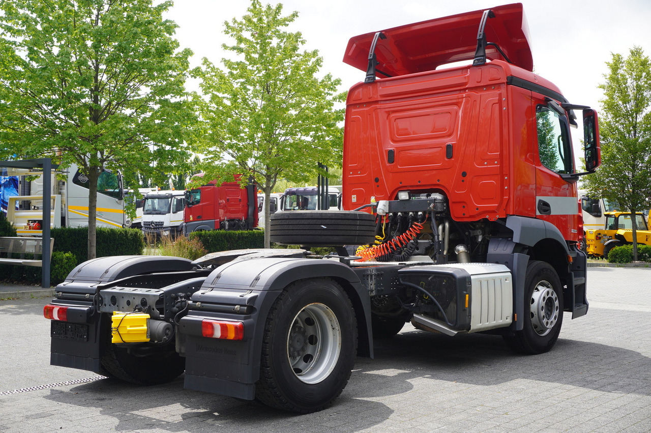 MERCEDES-BENZ Actros 1833 tractor unit / 260 tho. km - Trekkvogn: bilde 4 MERCEDES-BENZ Actros 1833 tractor unit / 260 tho. km - Trekkvogn: bilde 4