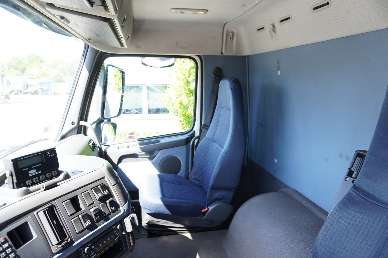 Leie VOLVO FH 440 E5 6×2 Schmitz Refrigerator – pass-through Set 38 pallets VOLVO FH 440 E5 6×2 Schmitz Refrigerator – pass-through Set 38 pallets: bilde 19