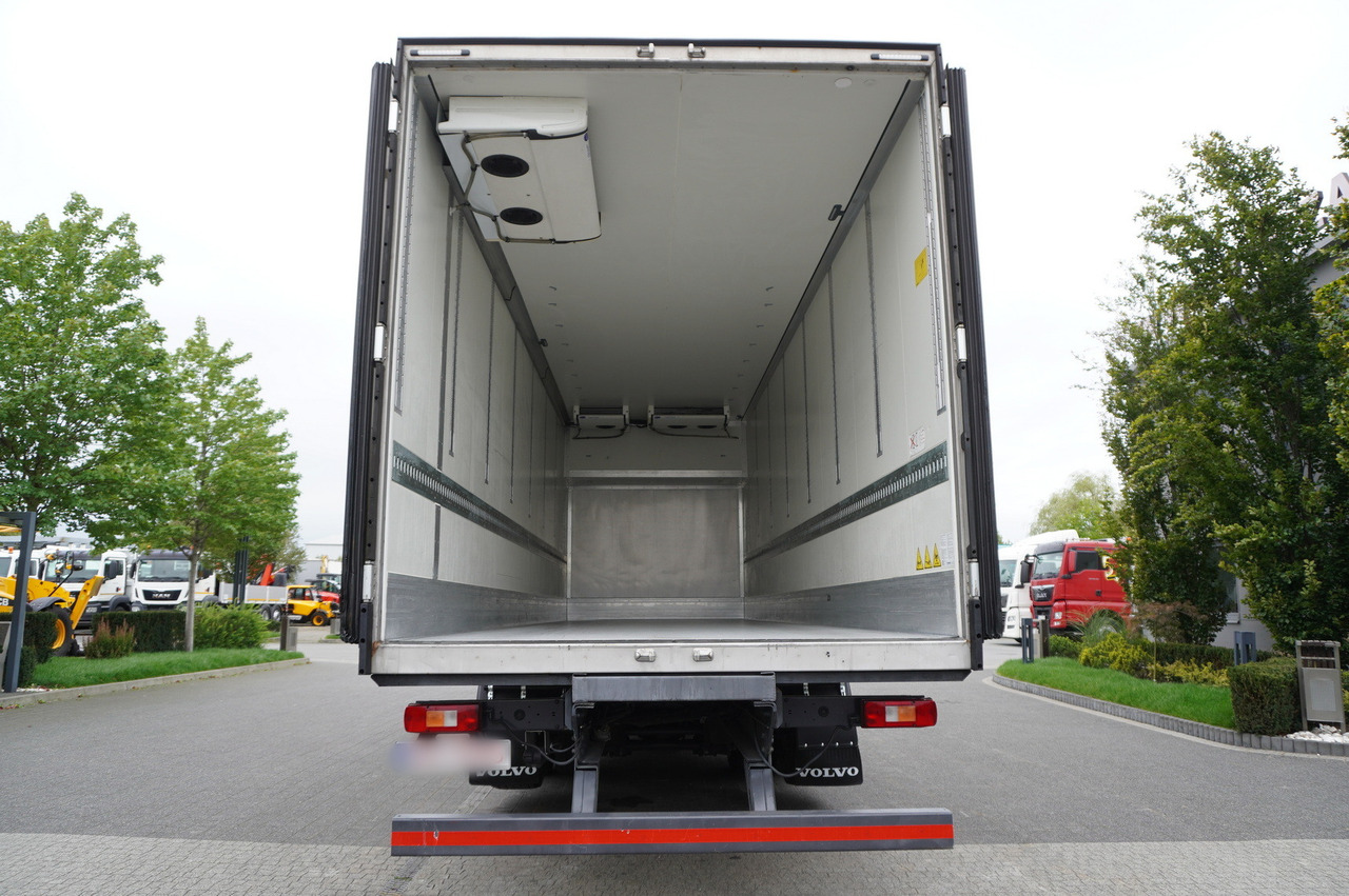 VOLVO FH 460 / Krone refrigerator 23 EPAL! / Carrier Supra 1250 MT Silent / Multitemperature / Steered axle - Lastebil med kjøl: bilde 4 VOLVO FH 460 / Krone refrigerator 23 EPAL! / Carrier Supra 1250 MT Silent / Multitemperature / Steered axle - Lastebil med kjøl: bilde 4