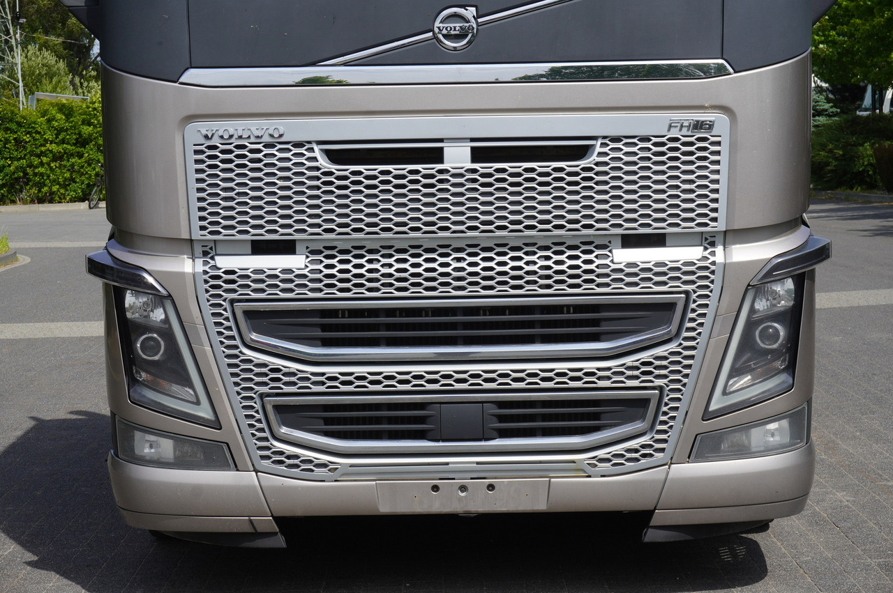 Kranbil VOLVO FH16 750 8x4x4 / 750 HP! / Frame 685 cm / Steered 4th axle: bilde 9