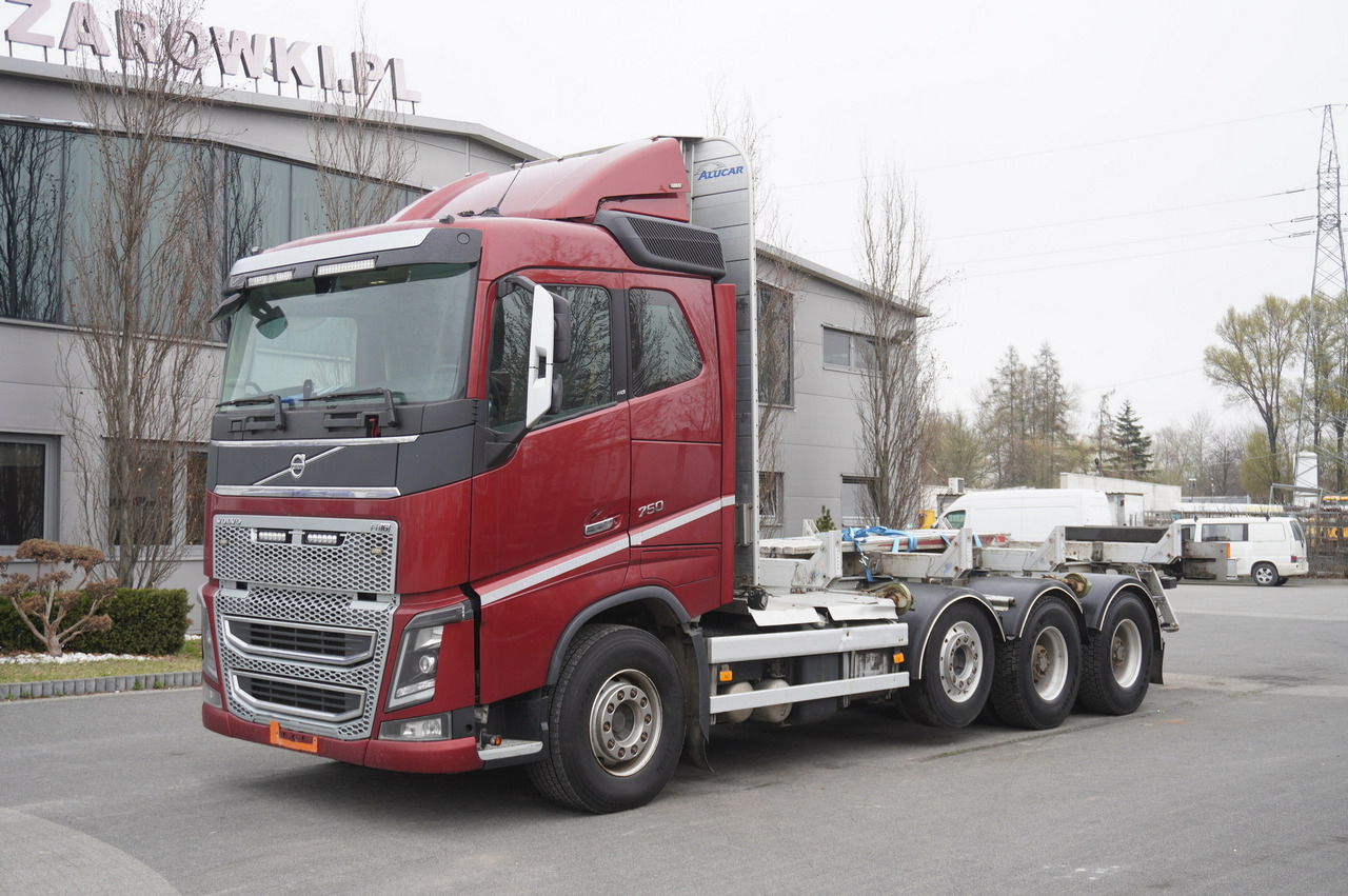 VOLVO FH16 750 / Frame 8 m / 750 HP! / 2021 / stanchion superstructure - Tømmerbil: bilde 3 VOLVO FH16 750 / Frame 8 m / 750 HP! / 2021 / stanchion superstructure - Tømmerbil: bilde 3