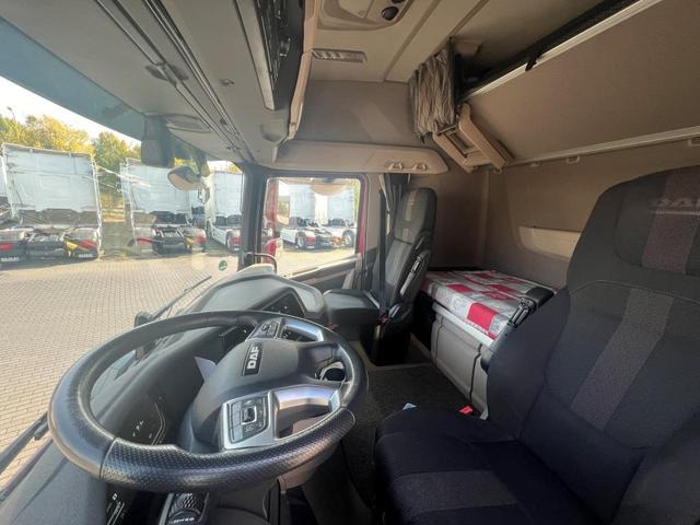 DAF XG 480 FT Low Deck Retarder Standklima 2xTank - Trekkvogn: bilde 4 DAF XG 480 FT Low Deck Retarder Standklima 2xTank - Trekkvogn: bilde 4