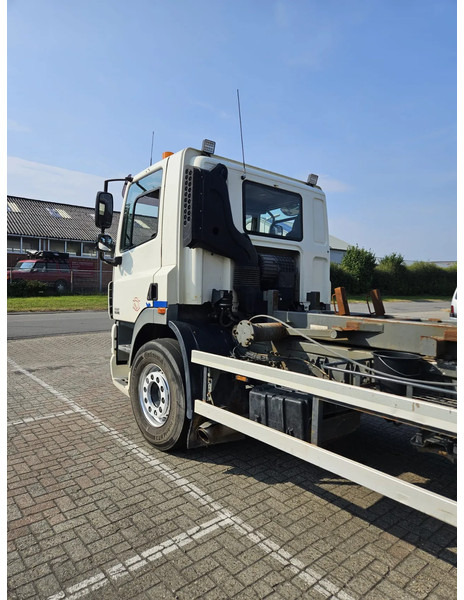 DAF CF 85 360 Manual 10 Tyres - Chassis lastebil: bilde 5 DAF CF 85 360 Manual 10 Tyres - Chassis lastebil: bilde 5