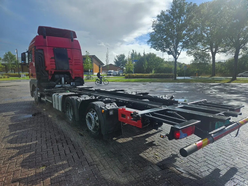 MAN TGX 24.400 6X2 BDF Euro 6 Kooiaap aansluiting - Container-transport/ Vekselflak lastebil: bilde 3 MAN TGX 24.400 6X2 BDF Euro 6 Kooiaap aansluiting - Container-transport/ Vekselflak lastebil: bilde 3