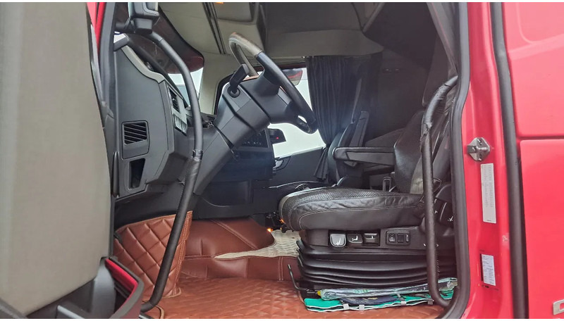 Volvo FH 500 Globetrotter Euro 5 - Trekkvogn: bilde 2 Volvo FH 500 Globetrotter Euro 5 - Trekkvogn: bilde 2