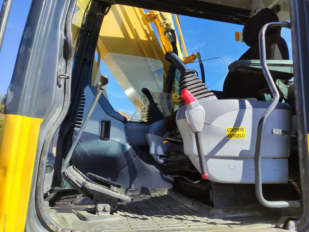 KOMATSU PC160LC-7 - Beltegraver: bilde 5 KOMATSU PC160LC-7 - Beltegraver: bilde 5