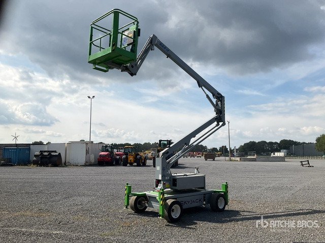 2000 Skyjack SJ12 2WD Electric Articulating Boom Lift - Bomlift: bilde 3 2000 Skyjack SJ12 2WD Electric Articulating Boom Lift - Bomlift: bilde 3