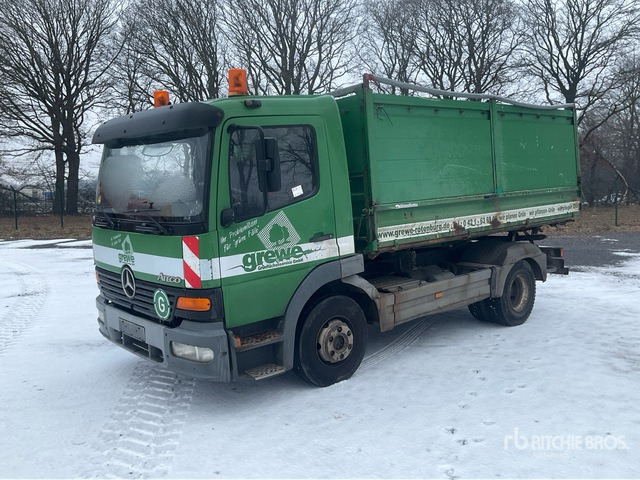 2004 Mercedes-Benz 972.02 S/A Dump Truck - Tippbil: bilde 1 2004 Mercedes-Benz 972.02 S/A Dump Truck - Tippbil: bilde 1