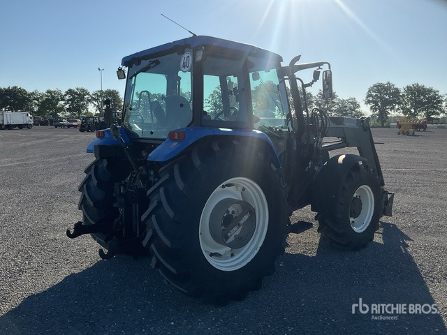 2005 New Holland TL100A 4WD Tractor - Traktor: bilde 3 2005 New Holland TL100A 4WD Tractor - Traktor: bilde 3