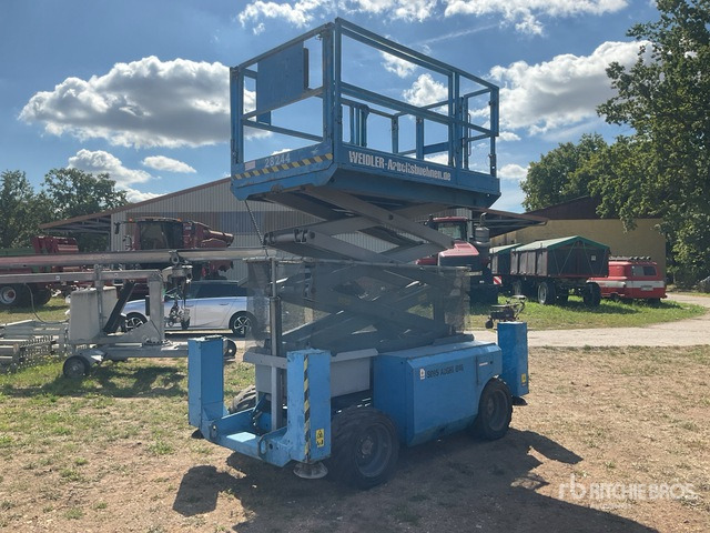 2007 Genie GS2668RT 4x4 Diesel Scissor Lift - Sakselift: bilde 4 2007 Genie GS2668RT 4x4 Diesel Scissor Lift - Sakselift: bilde 4