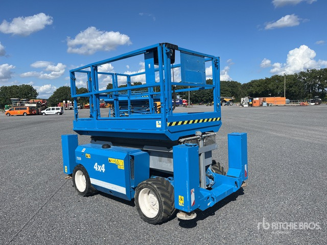 2011 Genie GS3268RT 4x4 Scissor Lift - Sakselift: bilde 3 2011 Genie GS3268RT 4x4 Scissor Lift - Sakselift: bilde 3