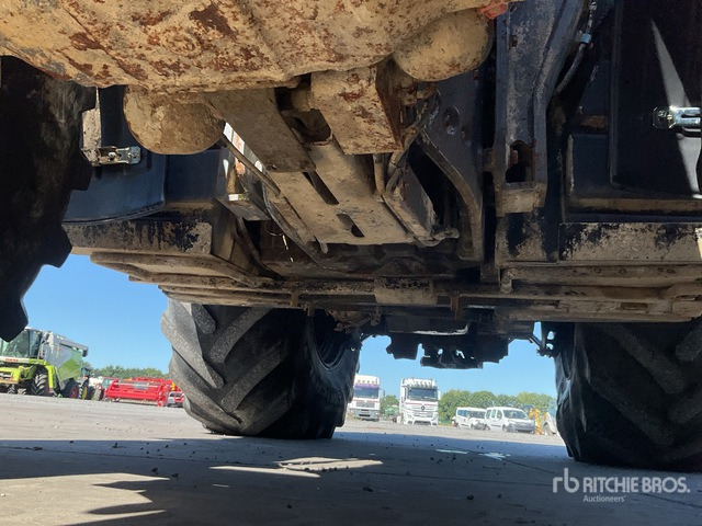 2012 Massey Ferguson 8650 Dyna-VT 4WD Tractor - Traktor: bilde 5 2012 Massey Ferguson 8650 Dyna-VT 4WD Tractor - Traktor: bilde 5