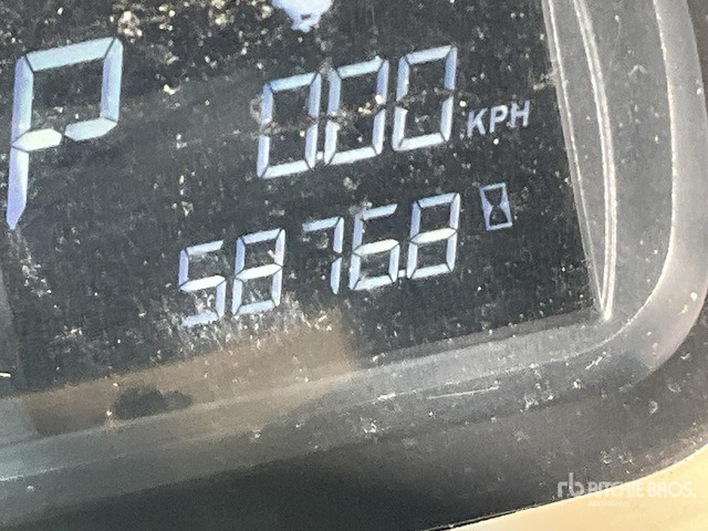 2015 Massey Ferguson 8737 4WD Tractor - Traktor: bilde 2 2015 Massey Ferguson 8737 4WD Tractor - Traktor: bilde 2