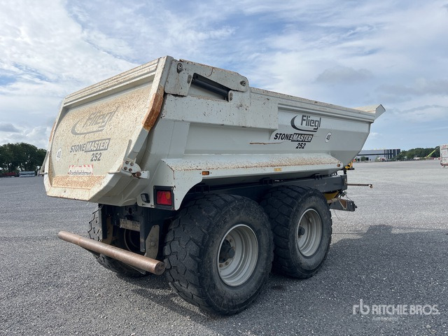 2020 fliegl Stone-Master 252 T/A End Dump Trailer - Tipphenger: bilde 4 2020 fliegl Stone-Master 252 T/A End Dump Trailer - Tipphenger: bilde 4