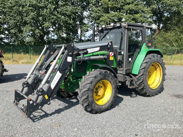 John Deere 3400 4WD Tractor - Traktor: bilde 2 John Deere 3400 4WD Tractor - Traktor: bilde 2