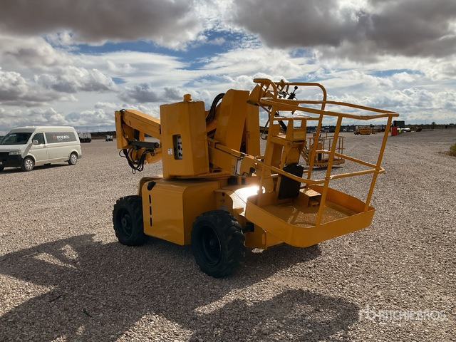 1999 Haulotte HA12D 2WD Diesel Articulating Boom Lift - Bomlift: bilde 2 1999 Haulotte HA12D 2WD Diesel Articulating Boom Lift - Bomlift: bilde 2
