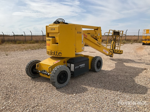 1999 Haulotte HA15I 2WD Electric Articulating Boom Lift - Bomlift: bilde 1 1999 Haulotte HA15I 2WD Electric Articulating Boom Lift - Bomlift: bilde 1