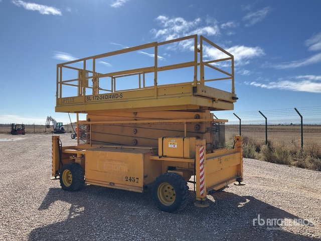 2000 Liftlux SL172-24 4x4 4WDS Scissor Lift - Sakselift: bilde 2 2000 Liftlux SL172-24 4x4 4WDS Scissor Lift - Sakselift: bilde 2