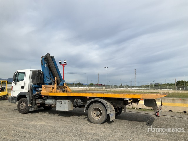 2002 Nissan Atleon 210 4x2 with Crane Rollback Truck - Bergingsbil: bilde 4 2002 Nissan Atleon 210 4x2 with Crane Rollback Truck - Bergingsbil: bilde 4