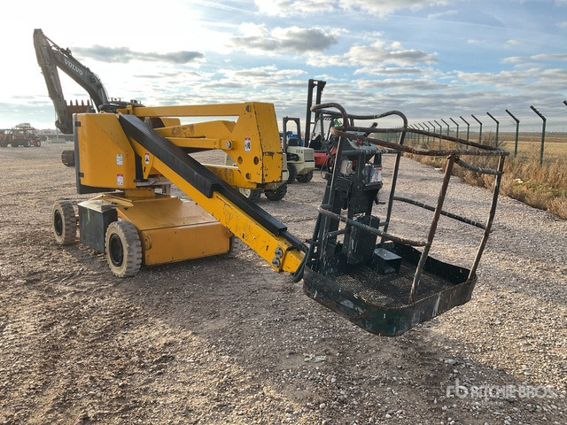 2004 Haulotte HA15I 2WD Electric Articulating Boom Lift - Bomlift: bilde 2 2004 Haulotte HA15I 2WD Electric Articulating Boom Lift - Bomlift: bilde 2