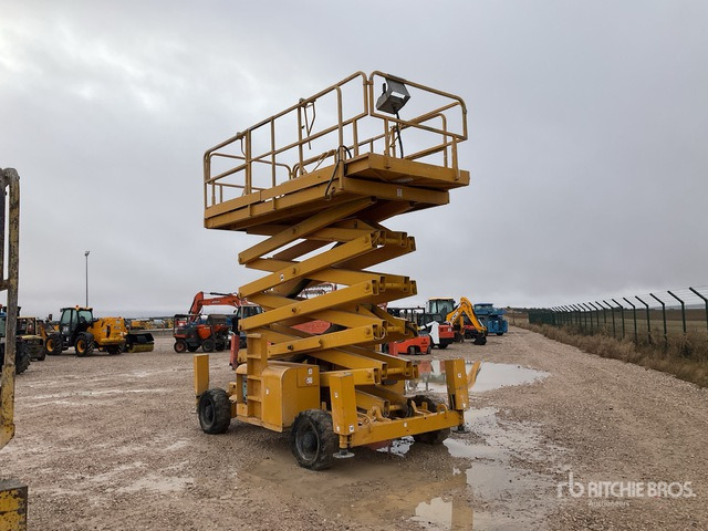 2005 Haulotte H18SX 4x4 Diesel Scissor Lift - Sakselift: bilde 3 2005 Haulotte H18SX 4x4 Diesel Scissor Lift - Sakselift: bilde 3
