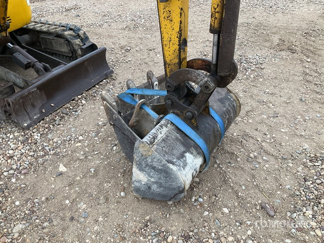 2007 Komatsu PC14R-2 Mini Excavator: <6.6t - Minigraver: bilde 5 2007 Komatsu PC14R-2 Mini Excavator: <6.6t - Minigraver: bilde 5