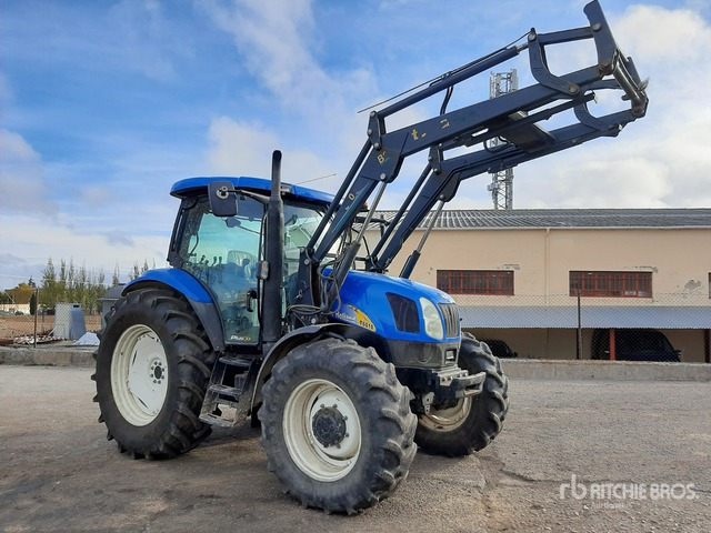 2008 New Holland T6010 4WD Tractor - Traktor: bilde 2 2008 New Holland T6010 4WD Tractor - Traktor: bilde 2