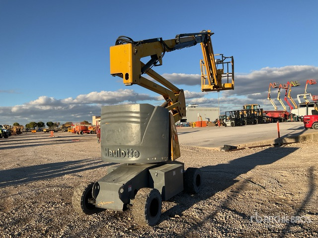 2010 Haulotte HA15IP 2WD Electric Articulating Boom Lift - Bomlift: bilde 1 2010 Haulotte HA15IP 2WD Electric Articulating Boom Lift - Bomlift: bilde 1