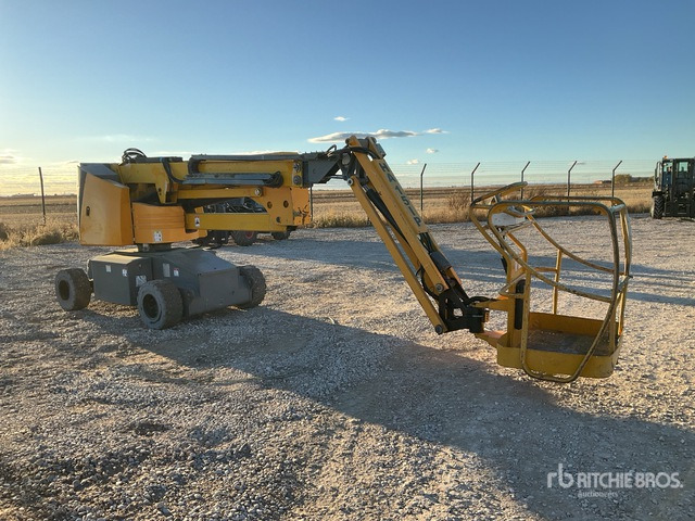 2010 Haulotte HA15IP 2WD Electric Articulating Boom Lift - Bomlift: bilde 2 2010 Haulotte HA15IP 2WD Electric Articulating Boom Lift - Bomlift: bilde 2