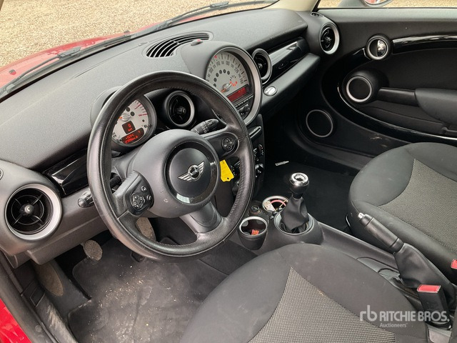 2013 Mini One Automobile - Personenbil: bilde 5 2013 Mini One Automobile - Personenbil: bilde 5