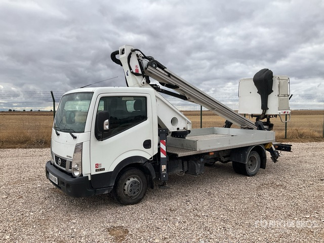 2018 Nissan NT400 35.13 2018 Oil&Steel Scorpion 1812 18 ... Bucket Truck - Billift: bilde 3 2018 Nissan NT400 35.13 2018 Oil&Steel Scorpion 1812 18 ... Bucket Truck - Billift: bilde 3